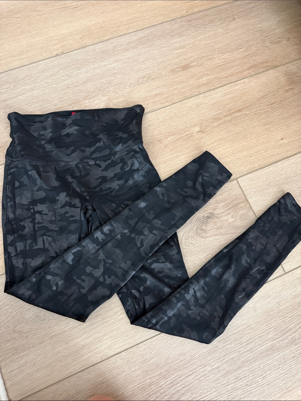 SPANX Black Camo womens Leggings